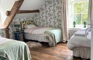 The Pink House - Photo 19