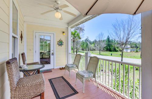 Lovely Carrabelle Home with Lake Views and Pool Access - Foto 2
