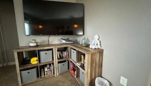 Whole House with Lake and Lift Bridge Overlook for 10 Guests - Foto 5