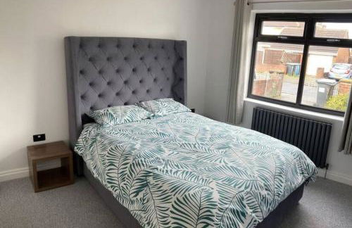 Newly renovated, modern bungalow - quiet location - Photo 18