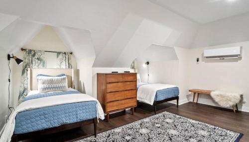 Luxury Living: Grand 7BR/5BA near Everything - Foto 4