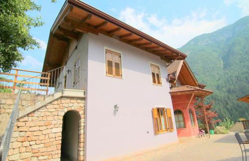 Holiday Home in Caldes Near Ski Lift - Foto 2