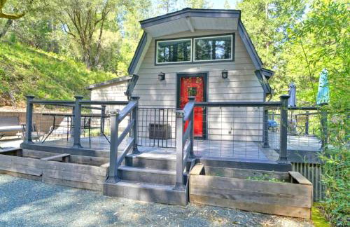 Secluded River Cabin Near Sly Park & Apple Hill - Photo 19