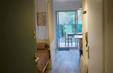 Appartement T1bis avec jardinet au calme - Photo 28