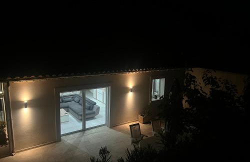 Les Néfliers - Foto 2