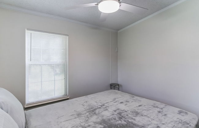 Relaxing 4br Hideaway In Groveland 4 Bedroom Cottage by RedAwning - Foto 6