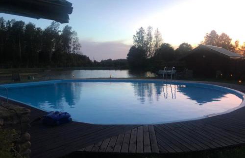 Domek nad stawem - Foto 9