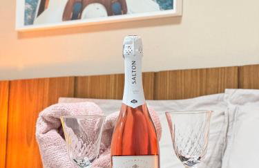 Magnífico APARTAMENTO de Charme - 3 quartos AR CONDICIONADOS SPLIT - Beira Mar, 2 banheiros, 2 Vagas Garagem, 4 Varandas, 2 Elevadores, Redes para Descanso, Wi-Fi, Air Fryer, Disney Plus, HBO Max, Cadeiras de Praia e Caixa Térmica - Photo 17