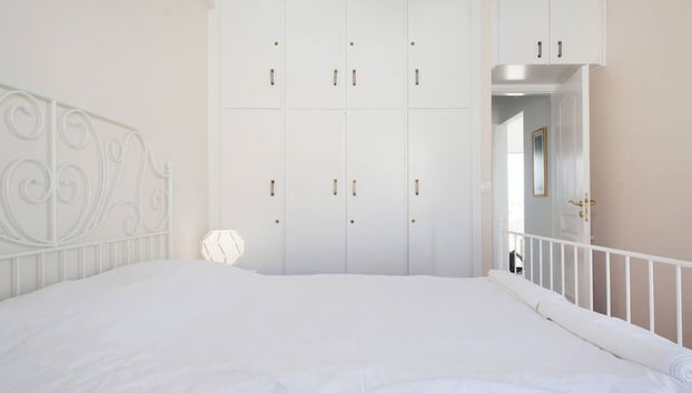 Neos Kosmos 1Bd Apt with Stunning Views - Foto 2, Habitación