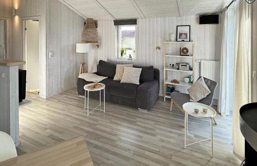 4 person holiday home in GROEMITZ - Photo 6