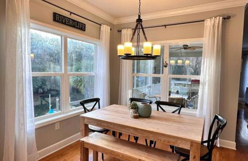 Canal-Front Home on 73ft Dock! - Foto 5