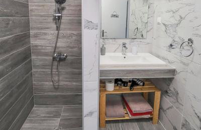 Varka Apartment - Photo 28