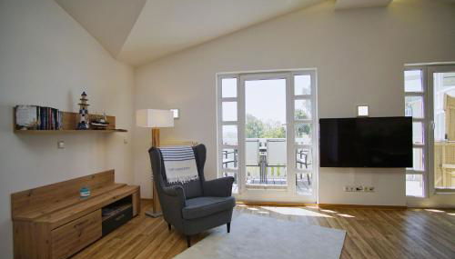 mit Meerblick und Balkon, strandnah, gratis Nutzung vom AHOI Erlebnisbad und Sauna in Sellin - Meeresblick FeWo 51 - Foto 4