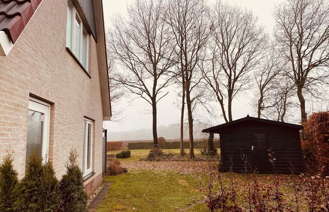 Vacation Home With Jacuzzi - Foto 34