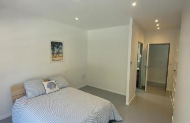 Spacious Luxury Modern Villa with Pool, Beaches and Garden - Foto 9