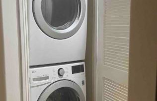 Studio City Chic Large Contemporary Condo - Foto 18