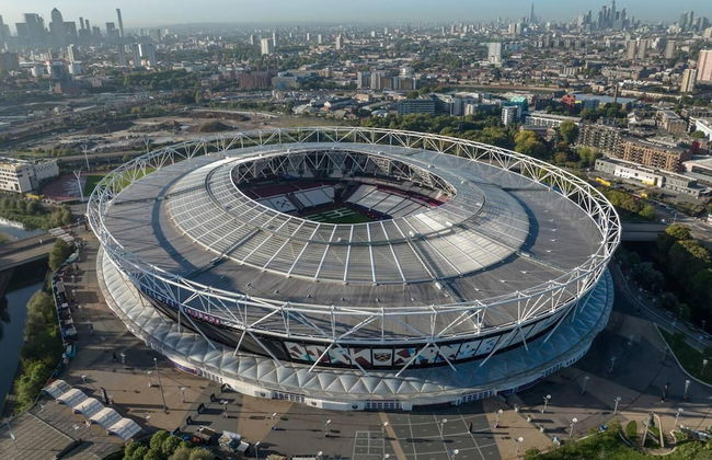 Penthouse 2-bed Apartment in The Heart Of E15 - Foto 35