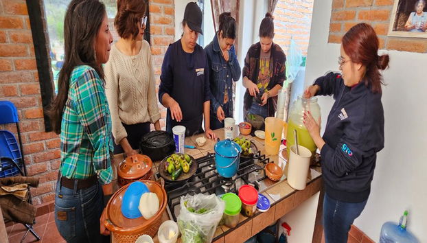 Disfruta de una increíble clase de cocina rústica al aire libre - Foto 3