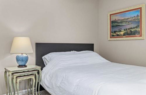 Imperial Porch Haven Cozy Fire Pit Fenced Yard - Foto 55