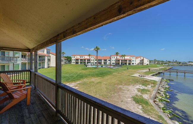 Bay Breeze Bungalow by Miss Kitty’s - Foto 2