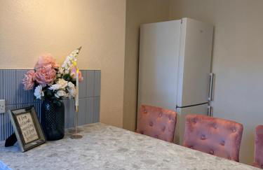 2 bed apartment close to beach - Foto 19