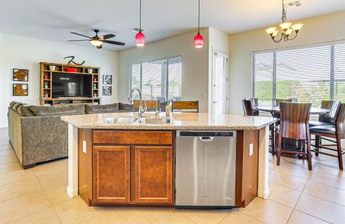 Outdoor Oasis and Community Perks Goodyear Gem - Foto 8