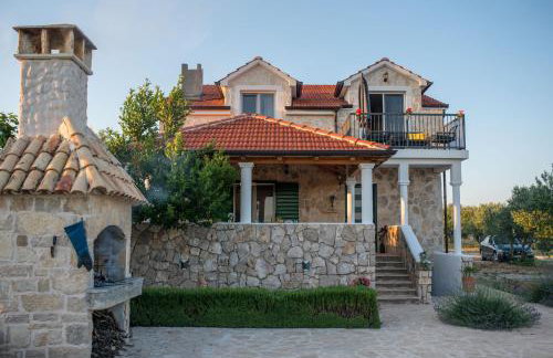 Villa Storia - Photo 14