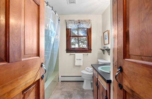 Waterfront on Swan Pond with Kayaks - Photo 25