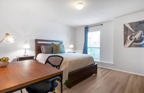 May 25' Reno ~Poker-Pool-Ping Pong-Shuffleboard - Foto 67