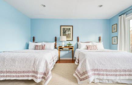 Historic & Secluded Estate on the Hudson River w/ Pool Sleeps 24 River House by Avantstay - Foto 69