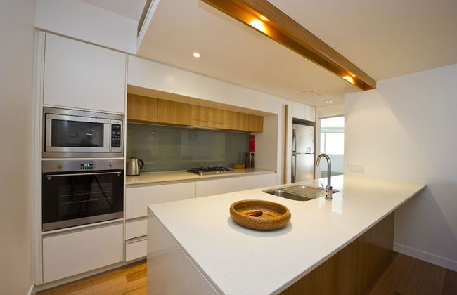 Maggies Beachfront Apt. 11 - Photo 7