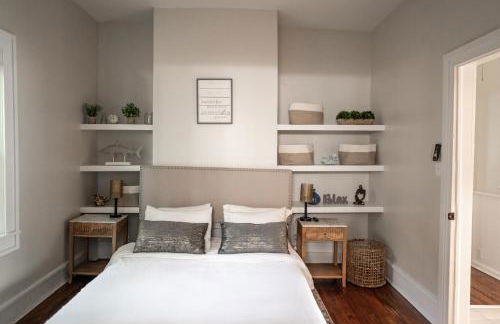 Bluewater Downtown Cottage - Foto 79