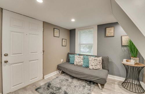 Family Home with Private Pool 24 Mi to Disney! - Foto 8