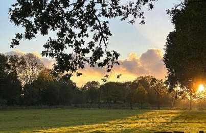 Lodge with log burner Contractors business private parking free Wi-Fi near M4 - Foto 56