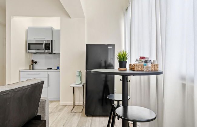 Central Condado Trendy Escape - Photo 11