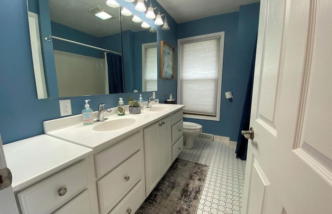 Hawks Nest - Photo 16