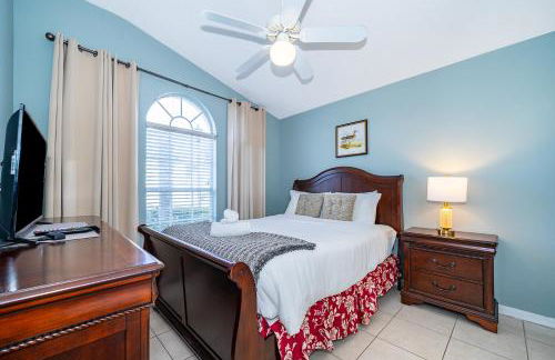 4BR-3BA-Large Private Pool-Free WiFi-Near Disney - Foto 13