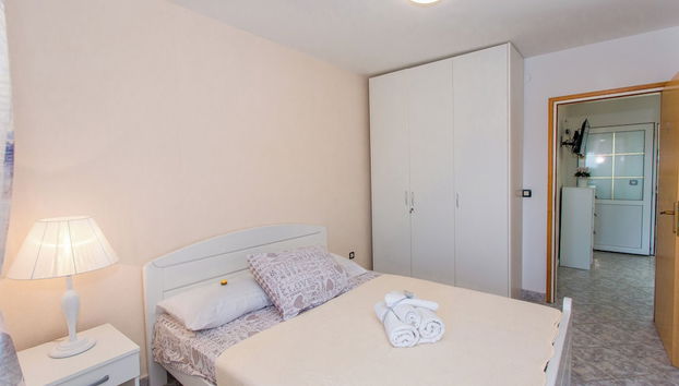 Apartments Tino - Foto 5, Habitación