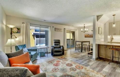 Modern MTN Condo Cozy 2BR Retreat Heated Pool - Foto 2