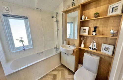 The Pink Lady with games table - Foto 8