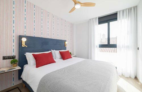 Fabulous beachside penthouse - Photo 2