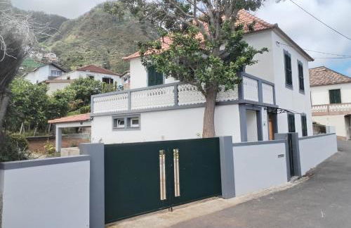 Avó Lucindinha House - Porto Moniz - Foto 51