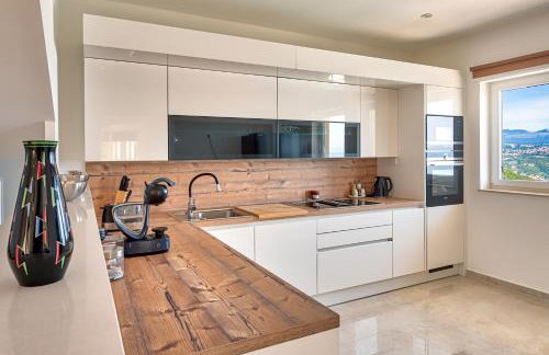 Villa Esarjo with Heated Pool and Sea View - Foto 23