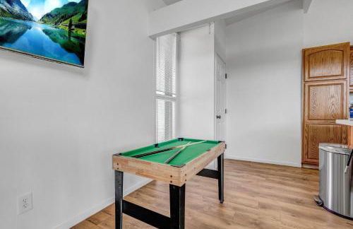 Spacious Remodeled Retreat Haven - Foto 30