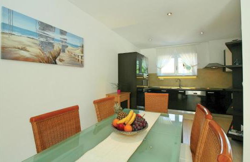 3 Bedroom Gorgeous Home In Svivan - Foto 19