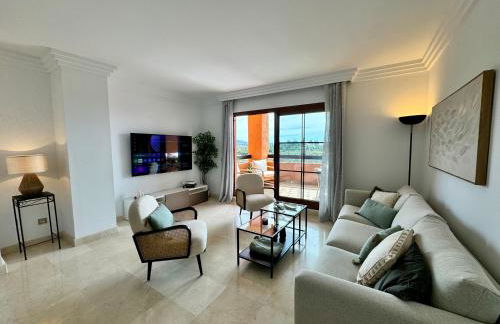 Piso de lujo totalmente equipado a estrenar para 6 - Foto 1