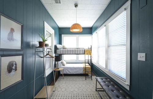 Restored 1930s Uptown Bungalow 2 min to Magnolia Silos - Photo 58