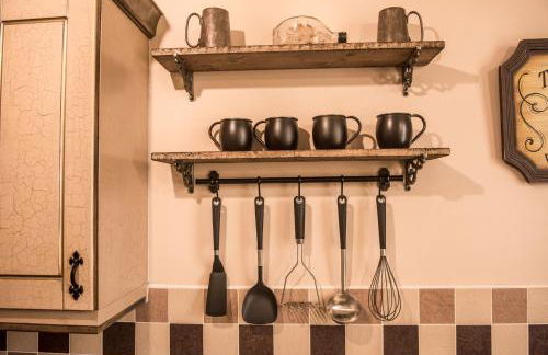 Deluxe Pirate's Cove Themed Apartment - Foto 5