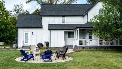 Chic 3 BDR Williams Bay Retreat with Fire pit for 8 - Foto 4