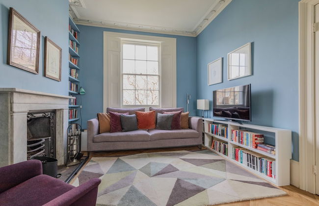 Hemingford Road IV by Onefinestay - Photo 16